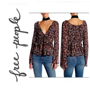 FREE PEOPLE Uptown Bell Sleeve Tier Ruffle Medium Retail $118 ~ EUC!